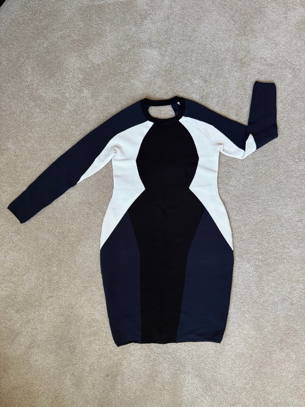 Kendall & Kylie Black, White and Navy Long-Sleeve Colorblock Bodycon Midi Dress